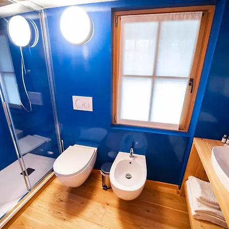 Montana Fold Farm stay