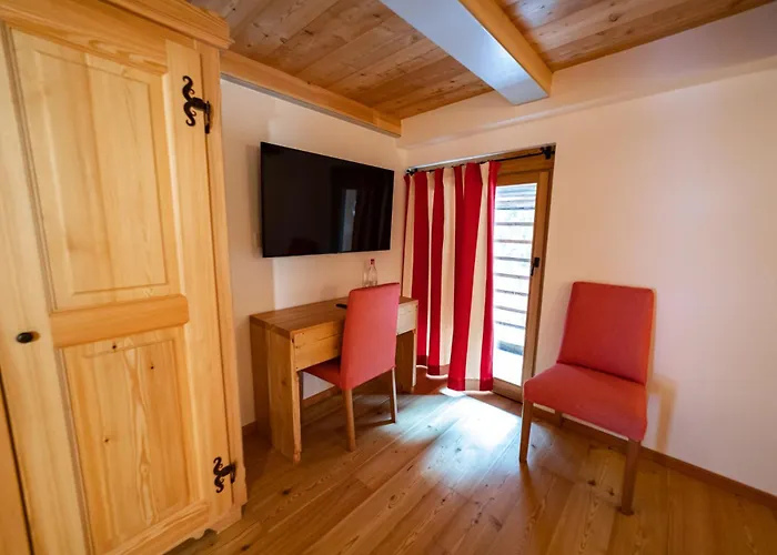 Lantgård Montana Fold